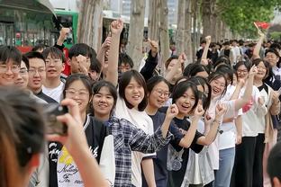 杰克逊本场比赛数据：3射正2过人成功&1错失进球机会，评分7.0